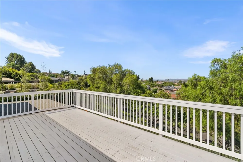 27621 Carballo Mission Viejo, CA 92692