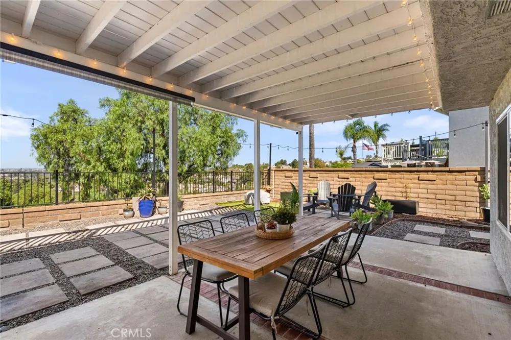 27621 Carballo Mission Viejo, CA 92692