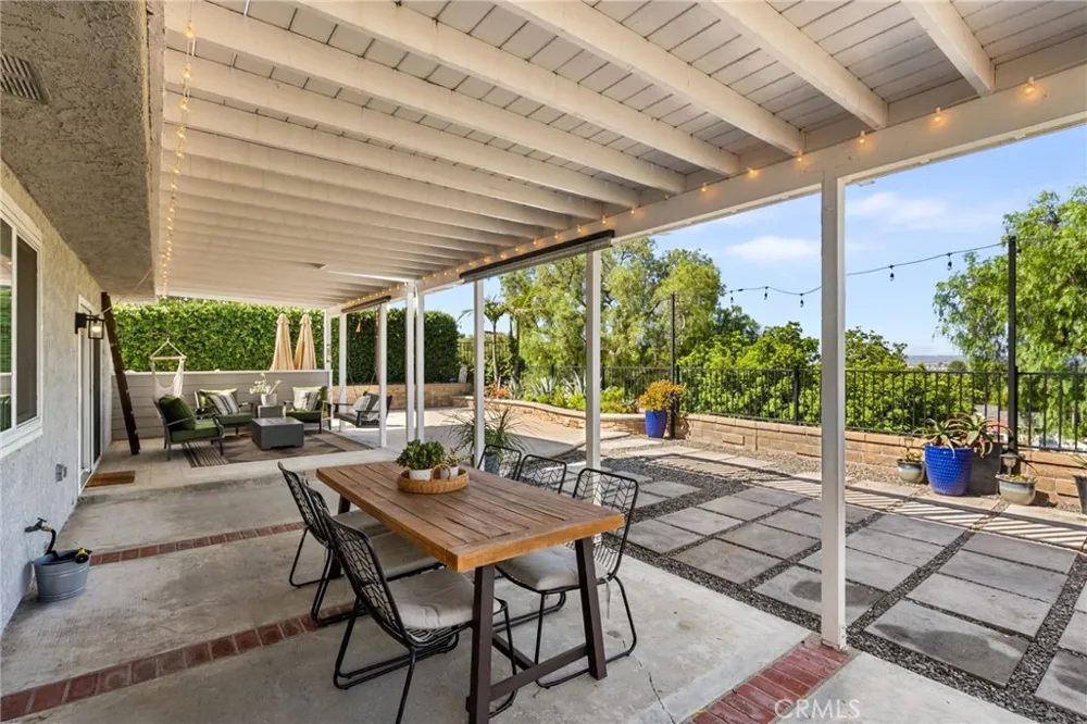 27621 Carballo Mission Viejo, CA 92692