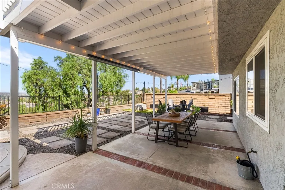 27621 Carballo Mission Viejo, CA 92692