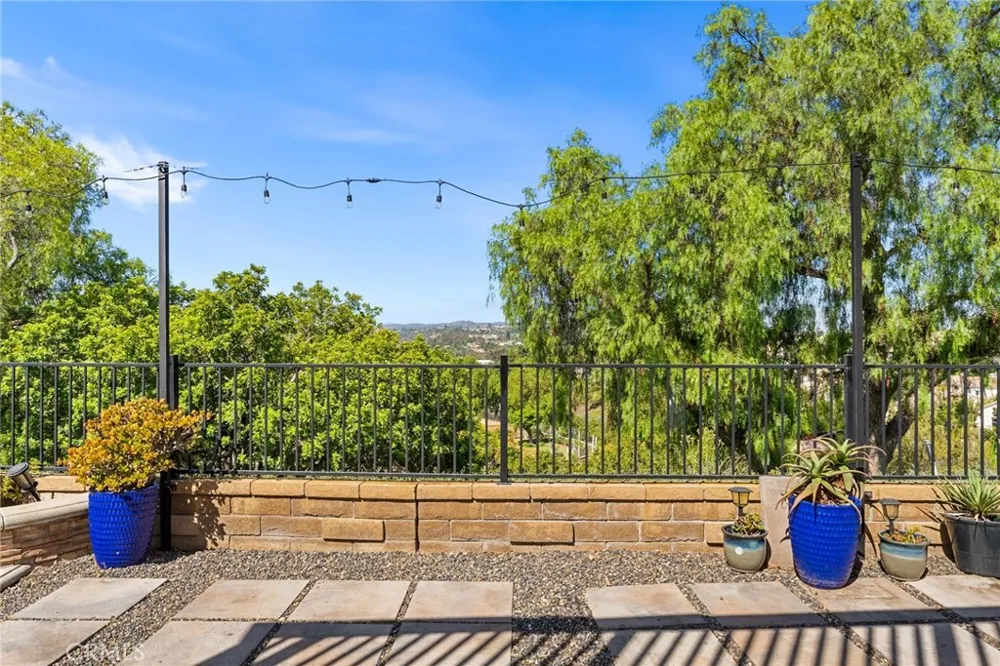 27621 Carballo Mission Viejo, CA 92692