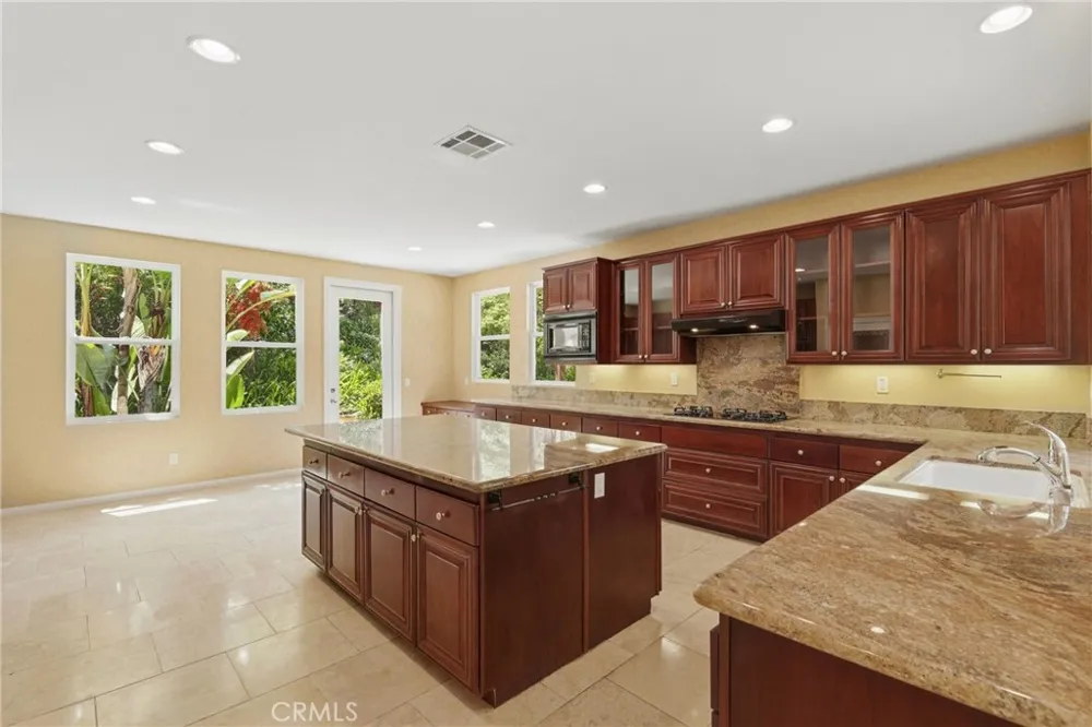1014 Skyline Place San Marcos, CA 92078