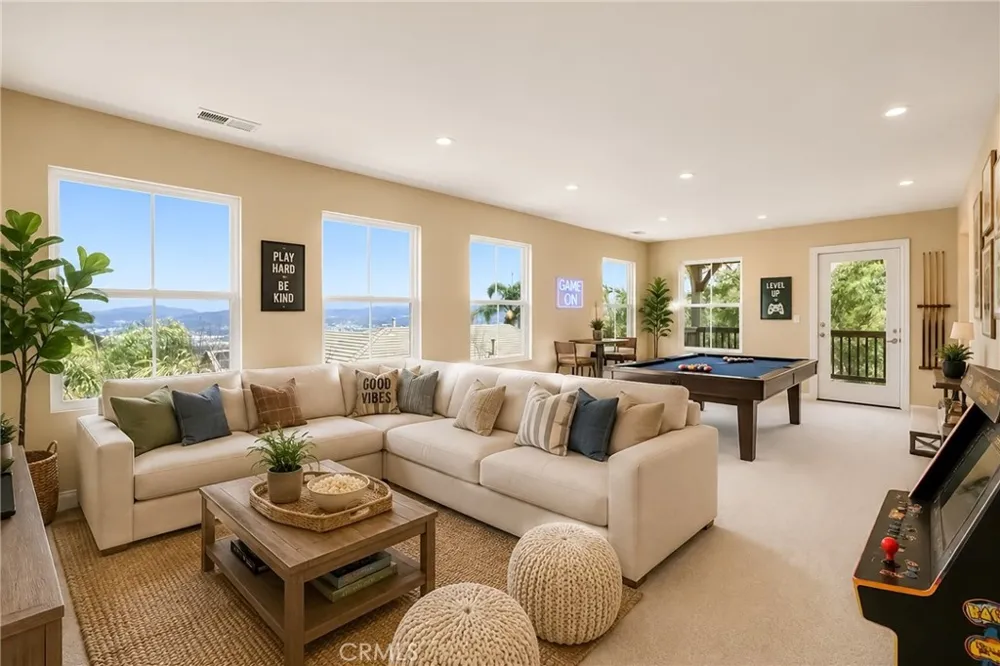1014 Skyline Place San Marcos, CA 92078
