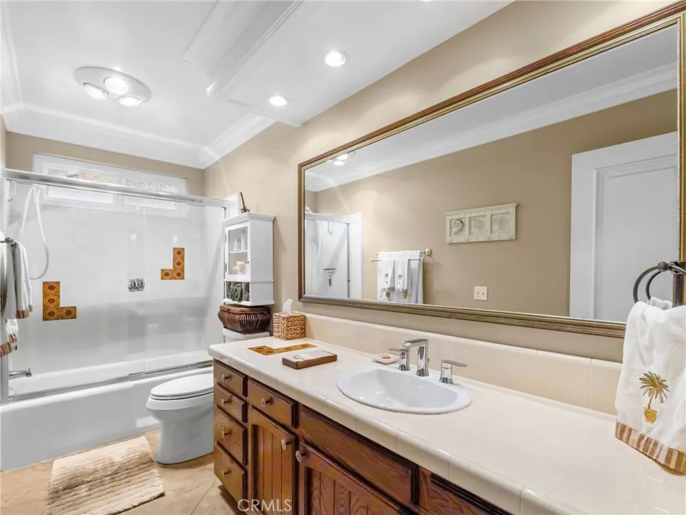 3514 Laketree Fallbrook, CA 92028