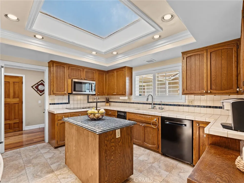 3514 Laketree Fallbrook, CA 92028