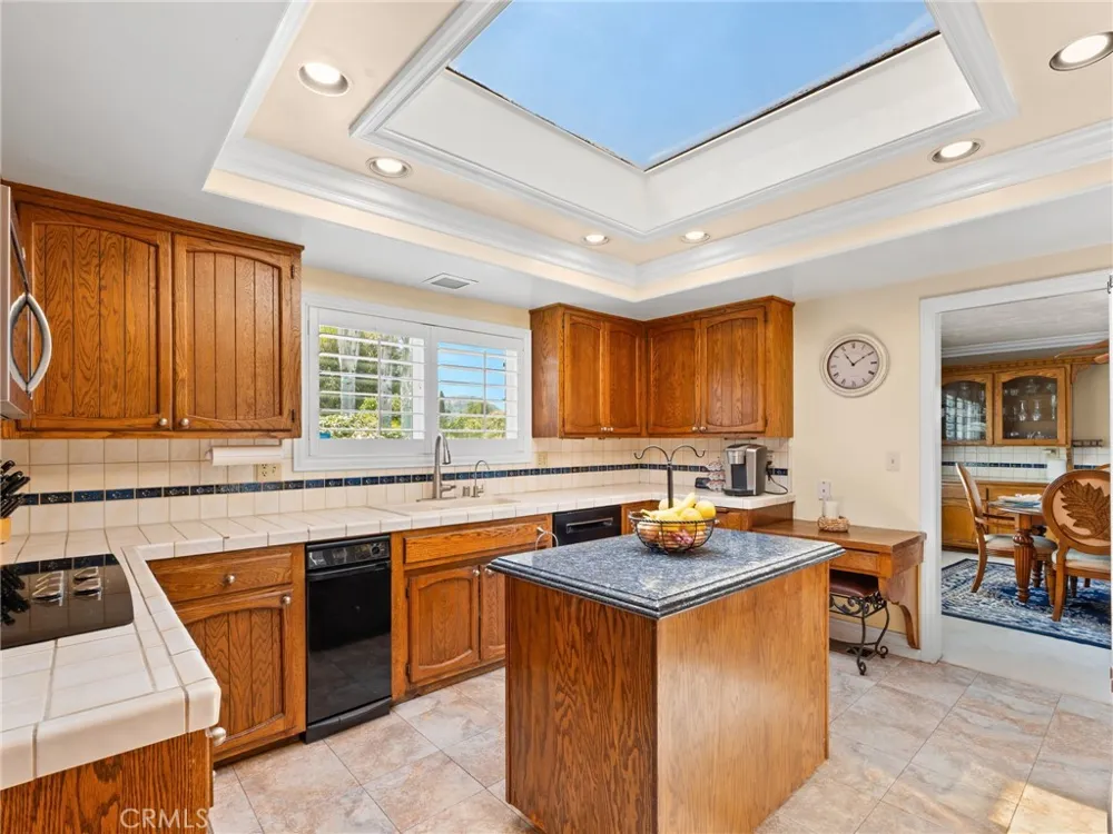 3514 Laketree Fallbrook, CA 92028