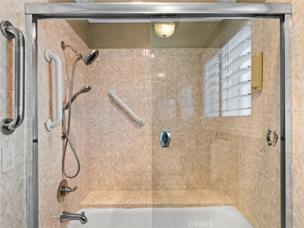 3514 Laketree Fallbrook, CA 92028