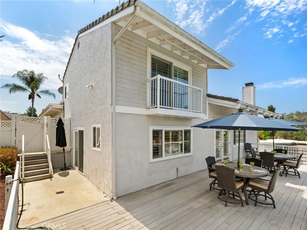 3514 Laketree Fallbrook, CA 92028