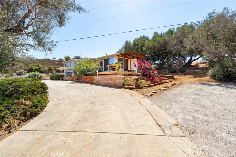 2576 Green Hills Vista, CA 92084