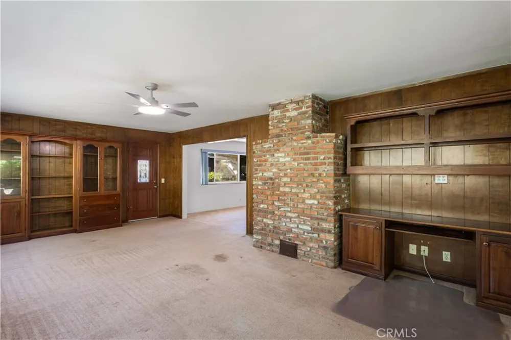 1065 Anza Vista, CA 92084