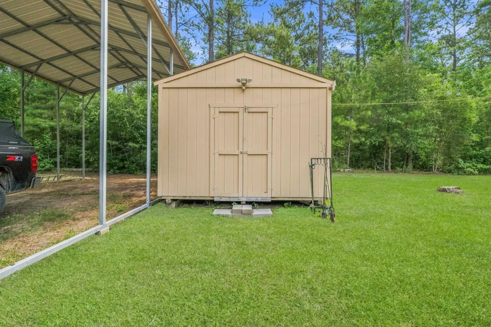 340 Tree Monkey Road Livingston, TX 77351