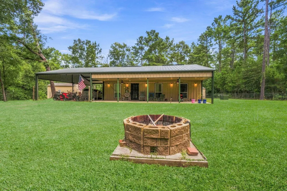 340 Tree Monkey Road Livingston, TX 77351