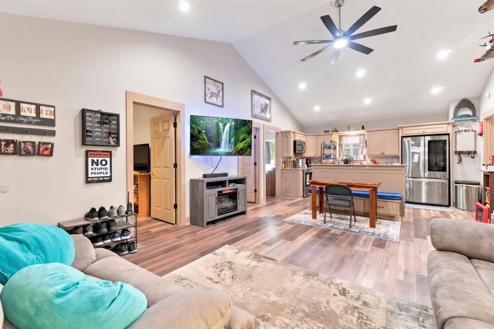 340 Tree Monkey Road Livingston, TX 77351