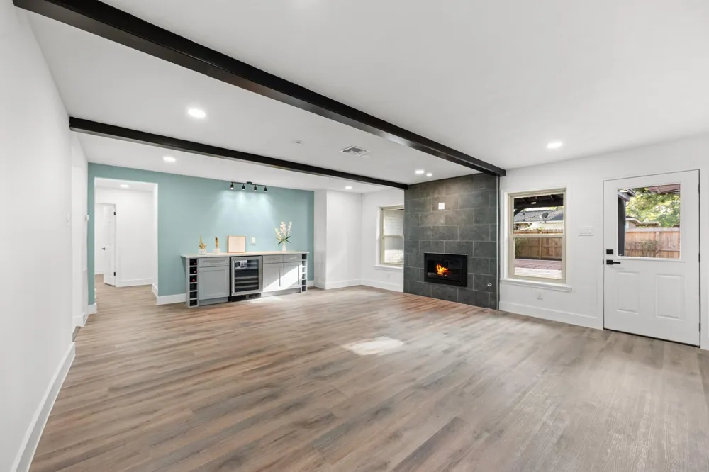 28923 Pine Hill Drive Shenandoah, TX 77381
