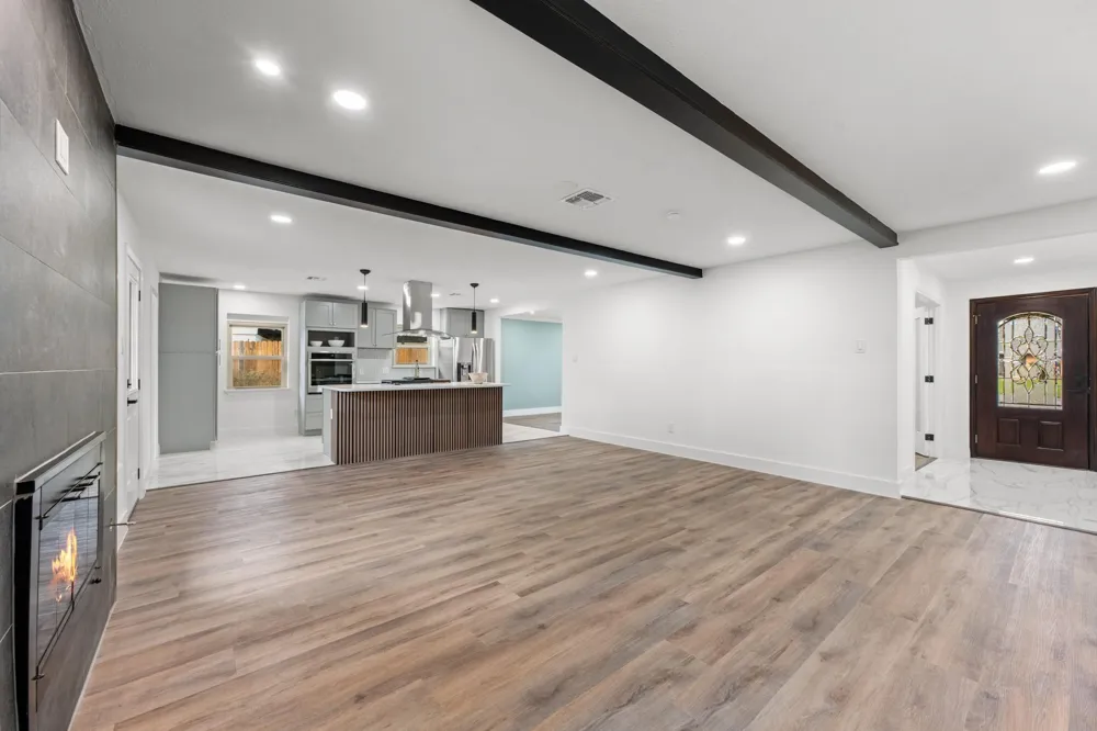 28923 Pine Hill Drive Shenandoah, TX 77381
