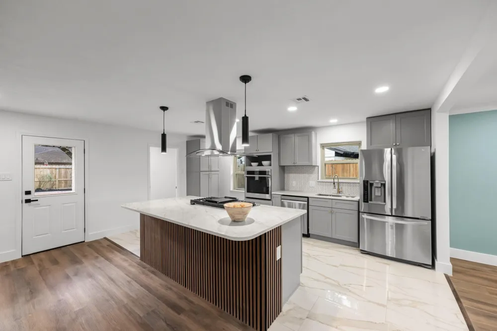 28923 Pine Hill Drive Shenandoah, TX 77381