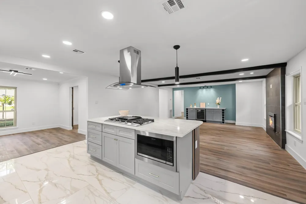 28923 Pine Hill Drive Shenandoah, TX 77381