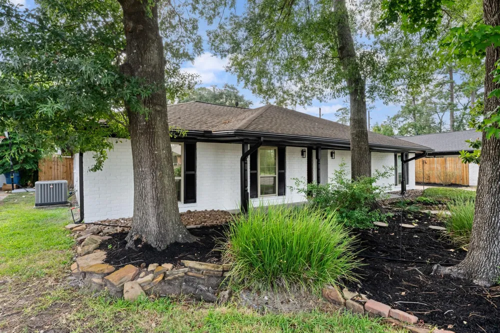28923 Pine Hill Drive Shenandoah, TX 77381
