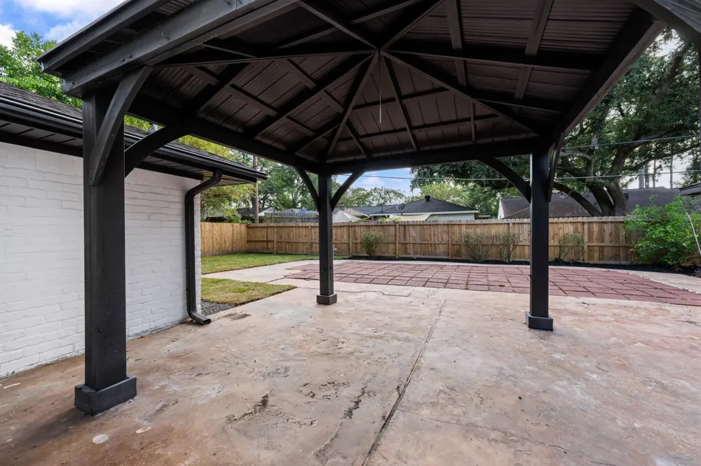 28923 Pine Hill Drive Shenandoah, TX 77381