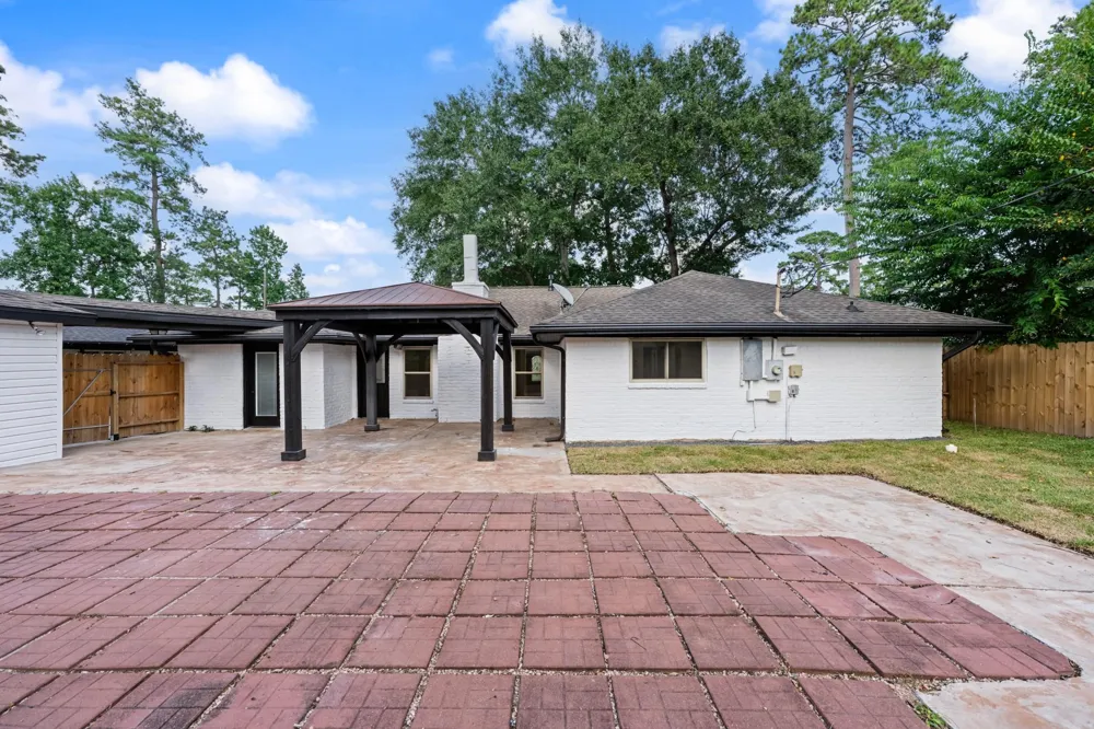 28923 Pine Hill Drive Shenandoah, TX 77381