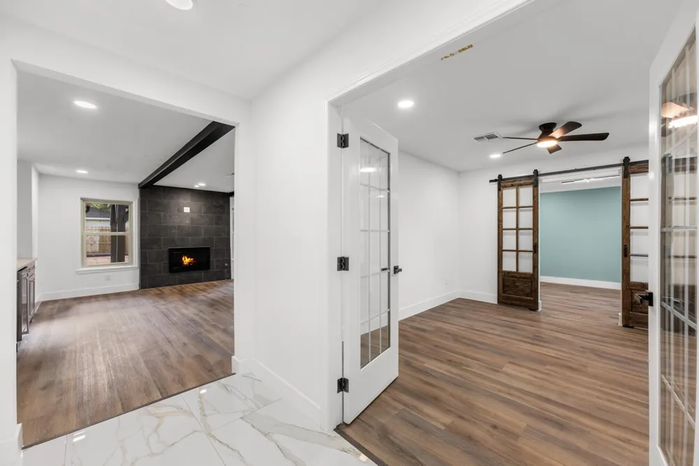 28923 Pine Hill Drive Shenandoah, TX 77381