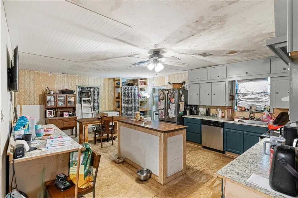 9828 Fm 709 S Purdon, TX 76679