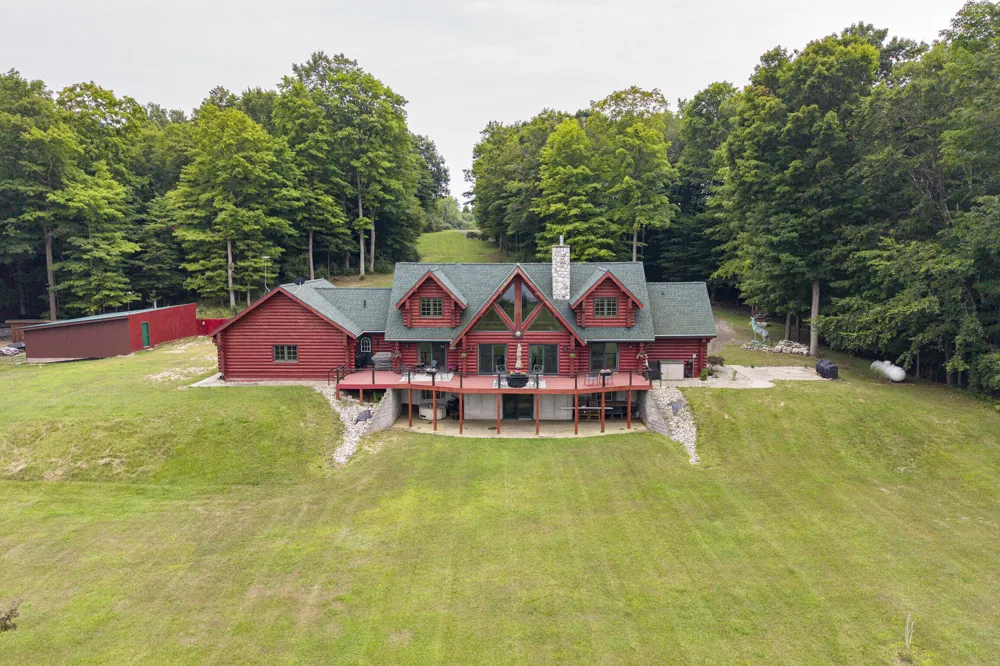 302 E Kott Road Manistee Township, MI 49660