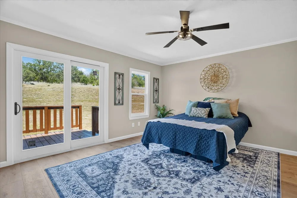 130 R And R Drive Springtown, TX 76082