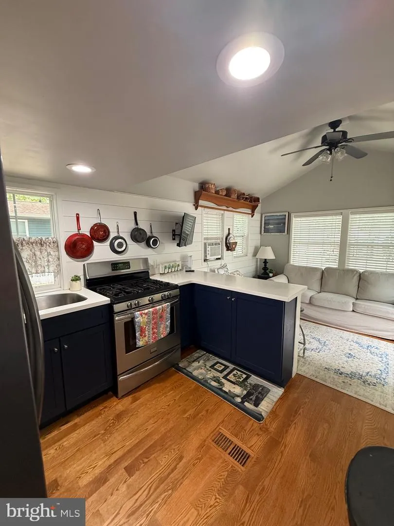 515 CORSON TAVERN RD #E-42 Ocean View, NJ 08230