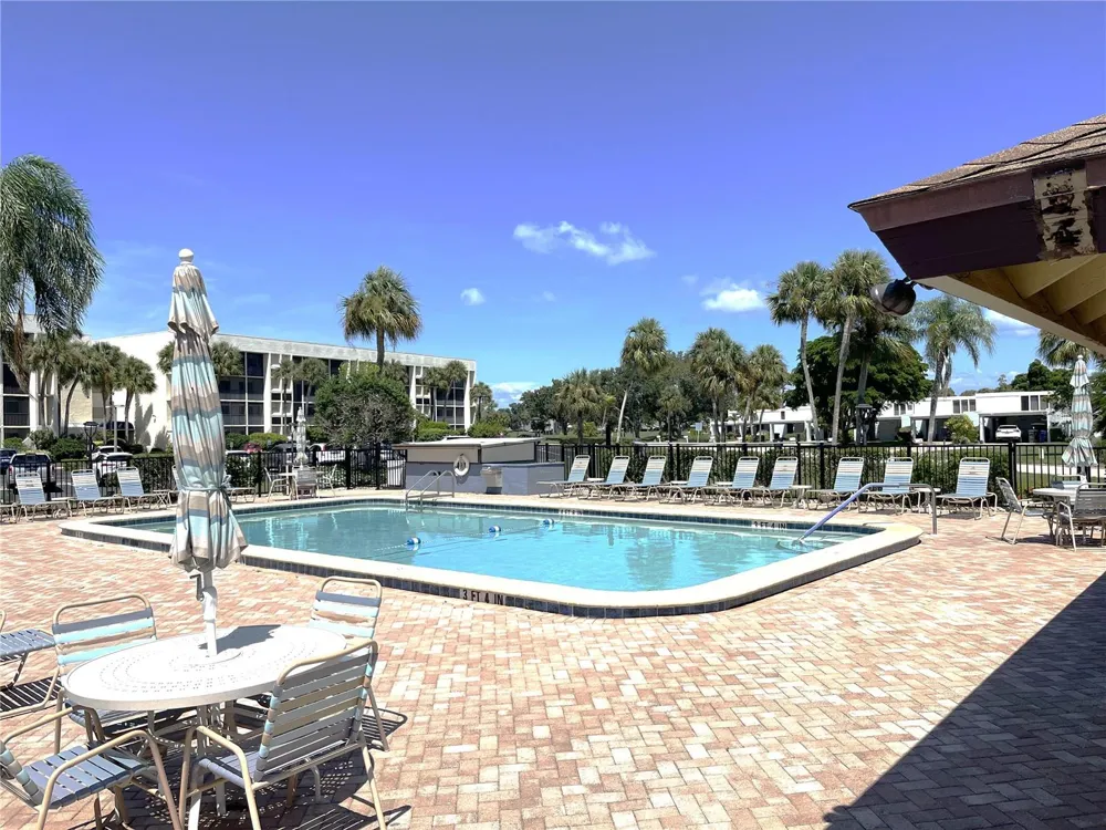 4119 61ST AVENUE TERRACE W #107 Bradenton, FL 34210