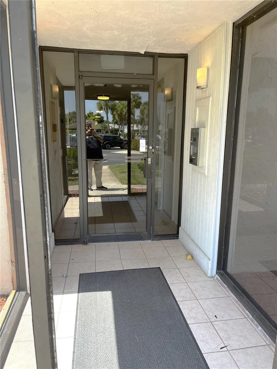 4119 61ST AVENUE TERRACE W #107 Bradenton, FL 34210