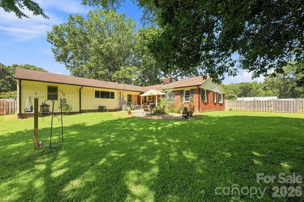 310 Brook Street Kannapolis, NC 28083