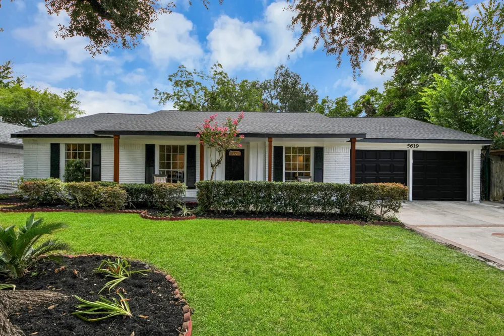 5619 Duxbury Street Houston, TX 77035