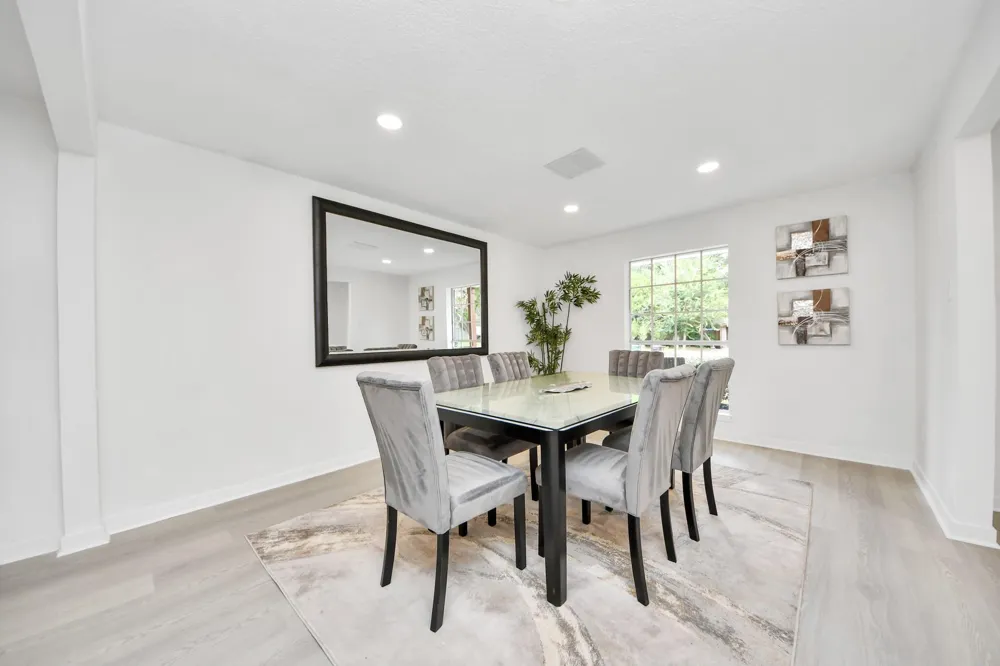 5619 Duxbury Street Houston, TX 77035