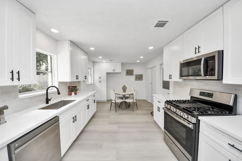 5619 Duxbury Street Houston, TX 77035
