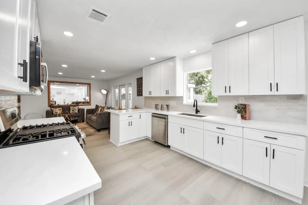 5619 Duxbury Street Houston, TX 77035