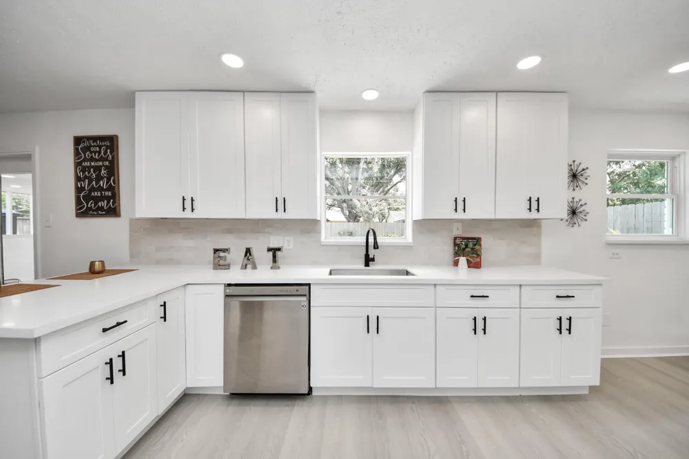 5619 Duxbury Street Houston, TX 77035