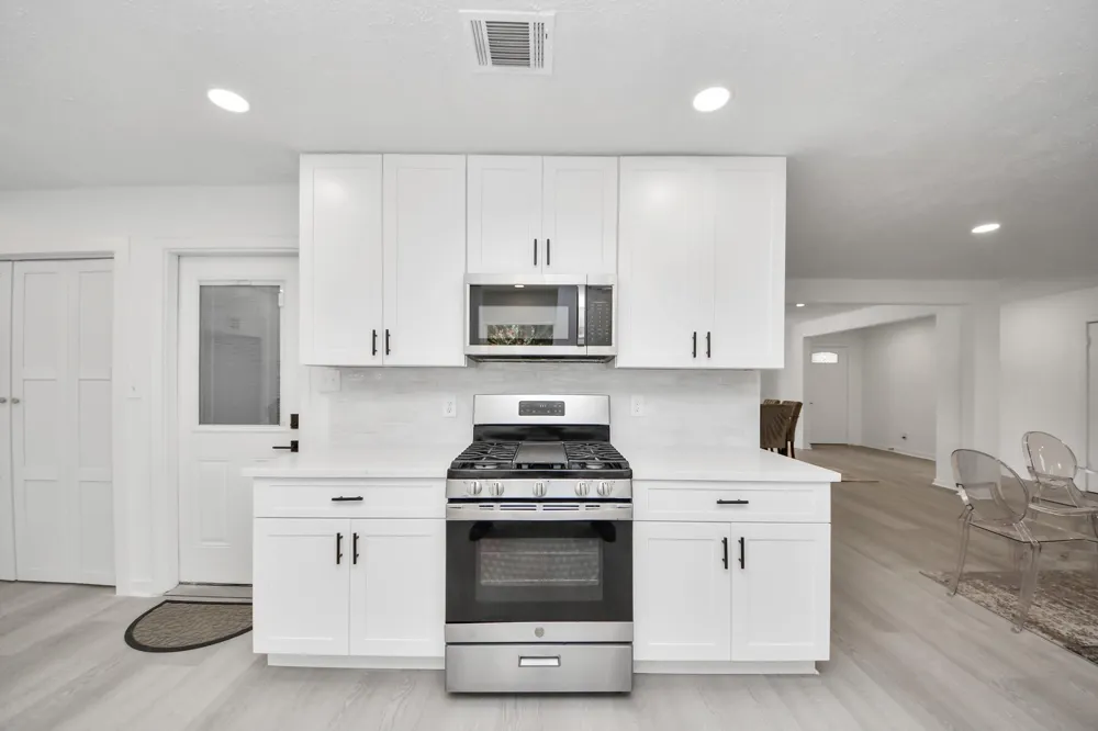 5619 Duxbury Street Houston, TX 77035