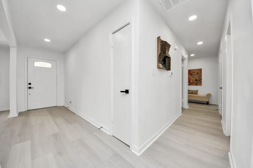 5619 Duxbury Street Houston, TX 77035