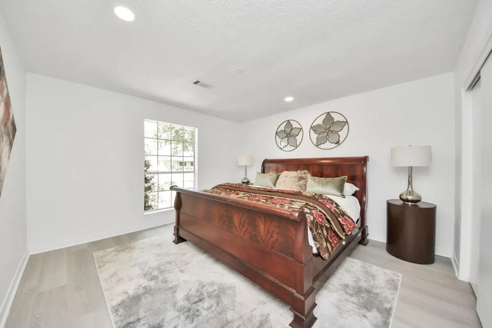 5619 Duxbury Street Houston, TX 77035