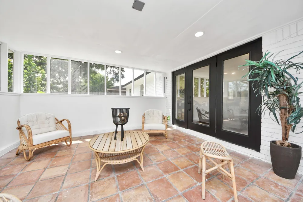 5619 Duxbury Street Houston, TX 77035