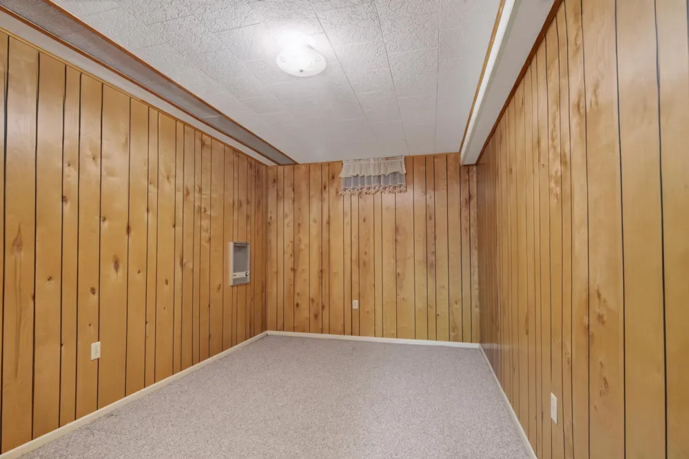 128 Bluff Street Fort Ransom, ND 58033