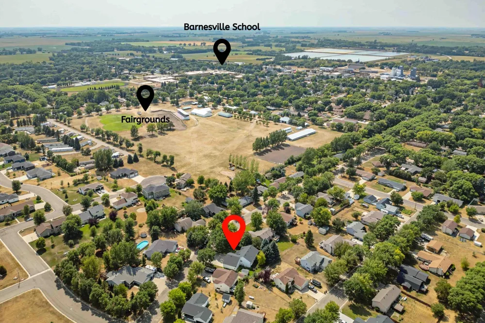 811 4th Avenue NE Barnesville, MN 56514