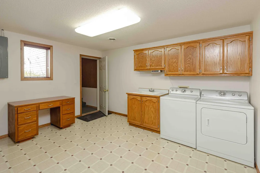 811 4th Avenue NE Barnesville, MN 56514
