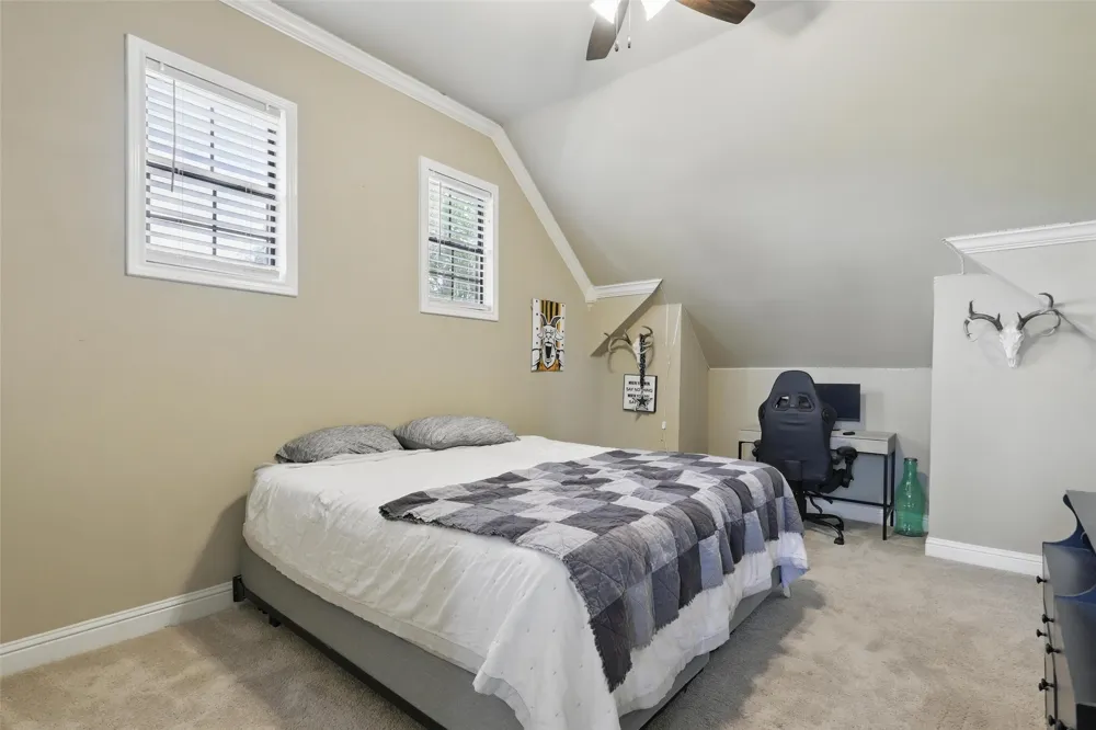 3404 Creek Crossing Drive Weatherford, TX 76087
