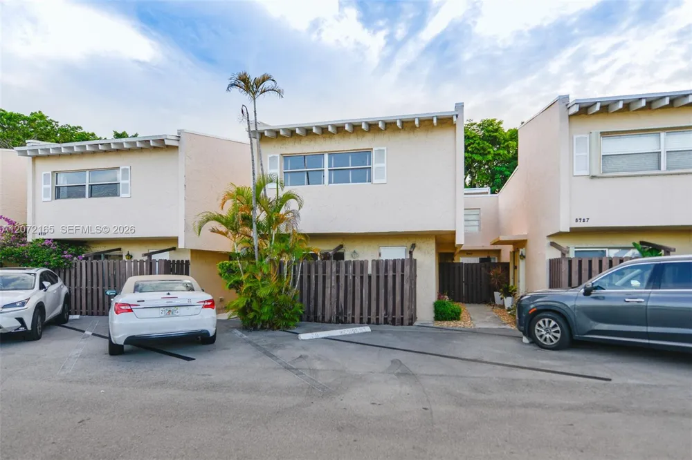 8923 NE 4th Ave Rd #8923 Miami Shores, FL 33138