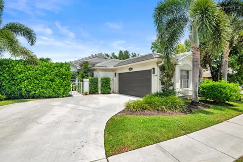 1839 S Club Drive