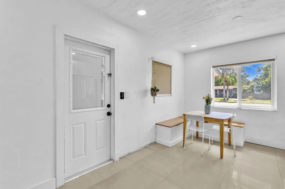 721 FAIRWAY DRIVE Plantation, FL 33317