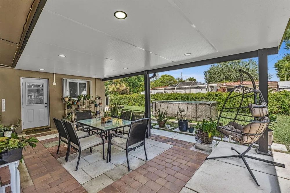 721 FAIRWAY DRIVE Plantation, FL 33317