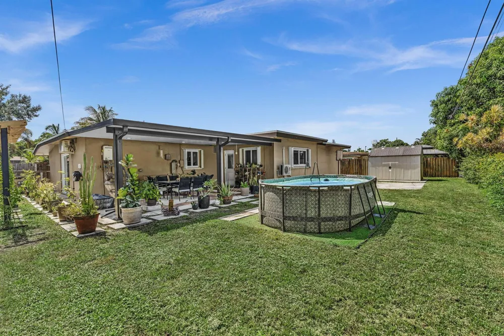 721 FAIRWAY DRIVE Plantation, FL 33317